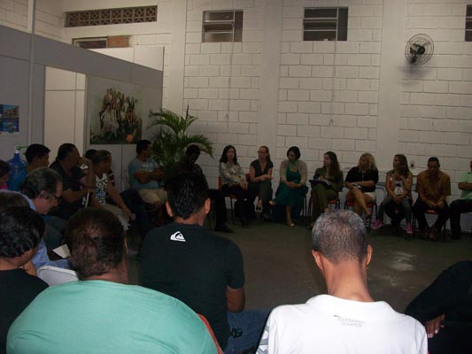 Encontro foi com moradores do Jd. Bassoli
