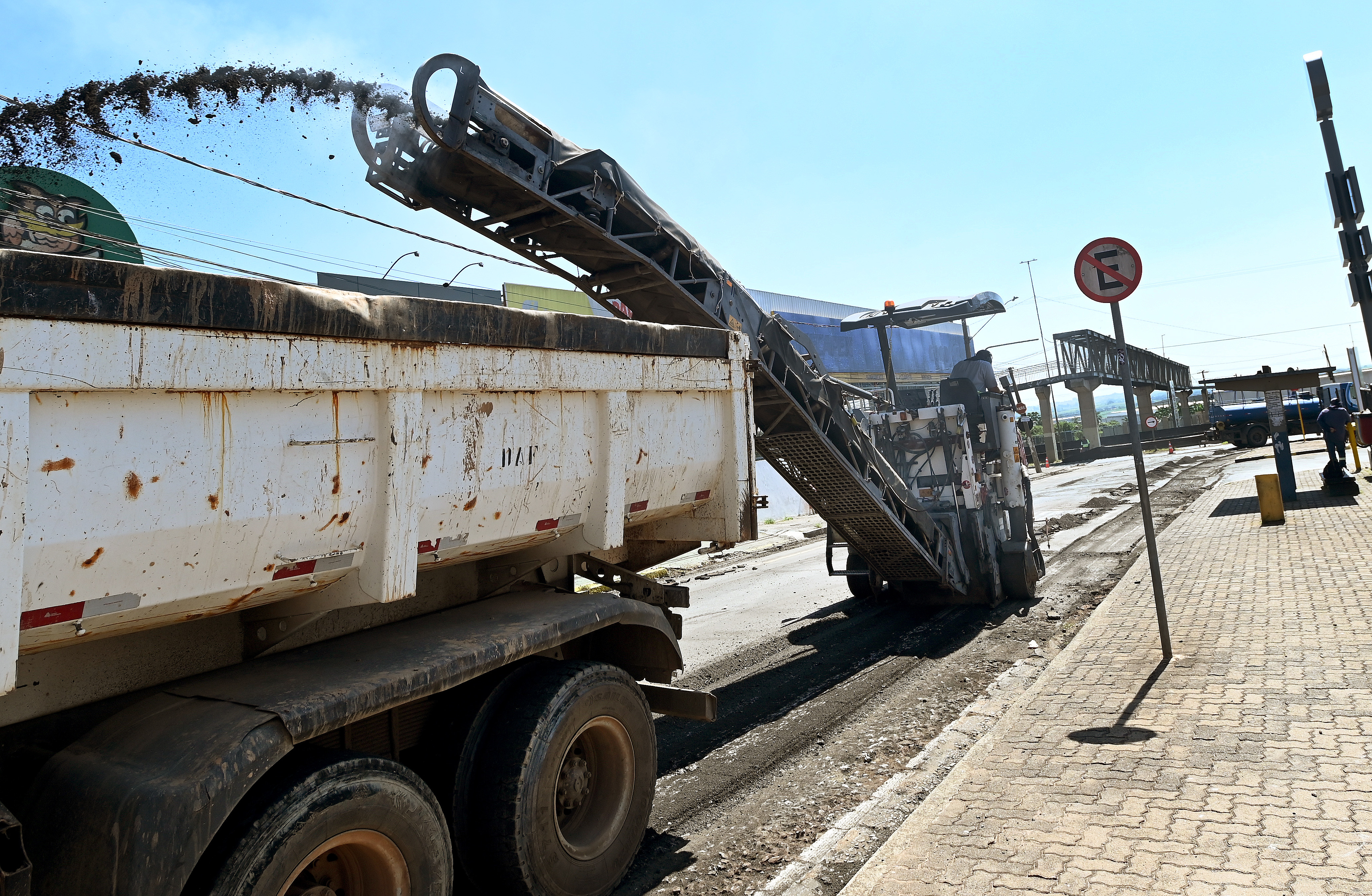 Local possui fluxo intenso de veículos por ser uma região com muitas indústrias e acesso à rodovia Anhanguera, uma das mais movimentadas da região
