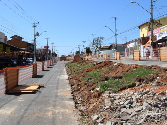 São mais de oito quadras de obras