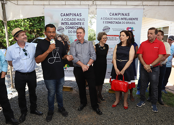 Luccas Soares comenta a procura pelo instituto na região: de 20 a 30 pedidos por dia.