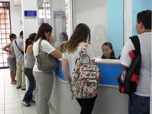 Benefício garante ao estudante 60% de desconto no valor da tarifa de ônibus