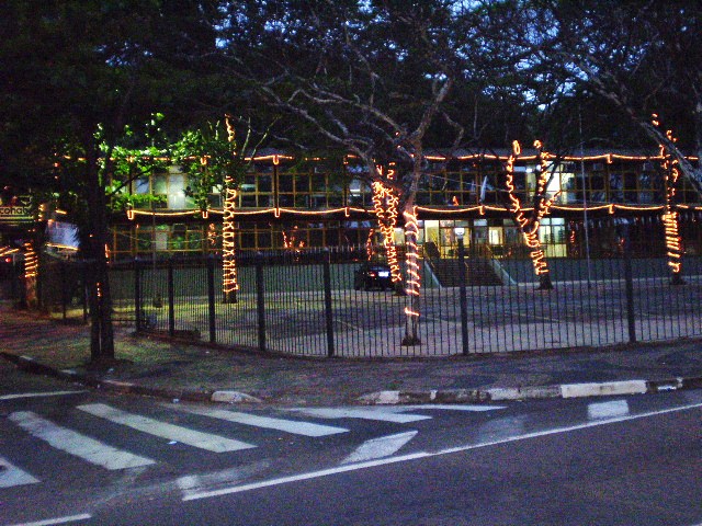 Prédio da Cohab-Campinas já está preparado para o Natal