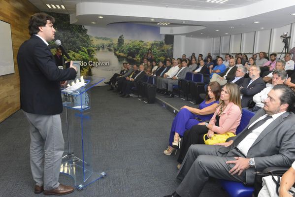 Henrique Magalhães Teixeira representou o prefeito Jonas Donizette 