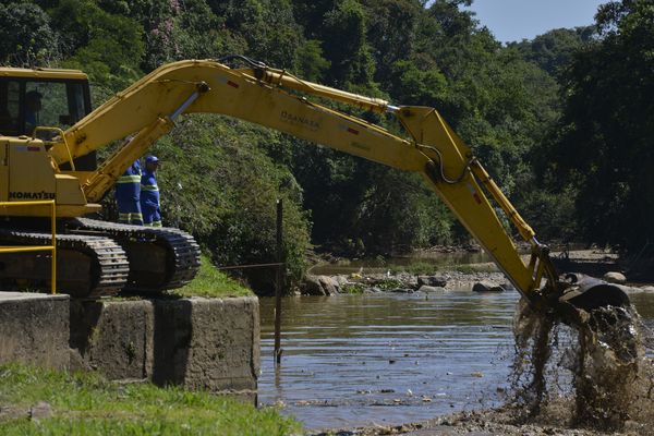Nível baixo, mais poluentes