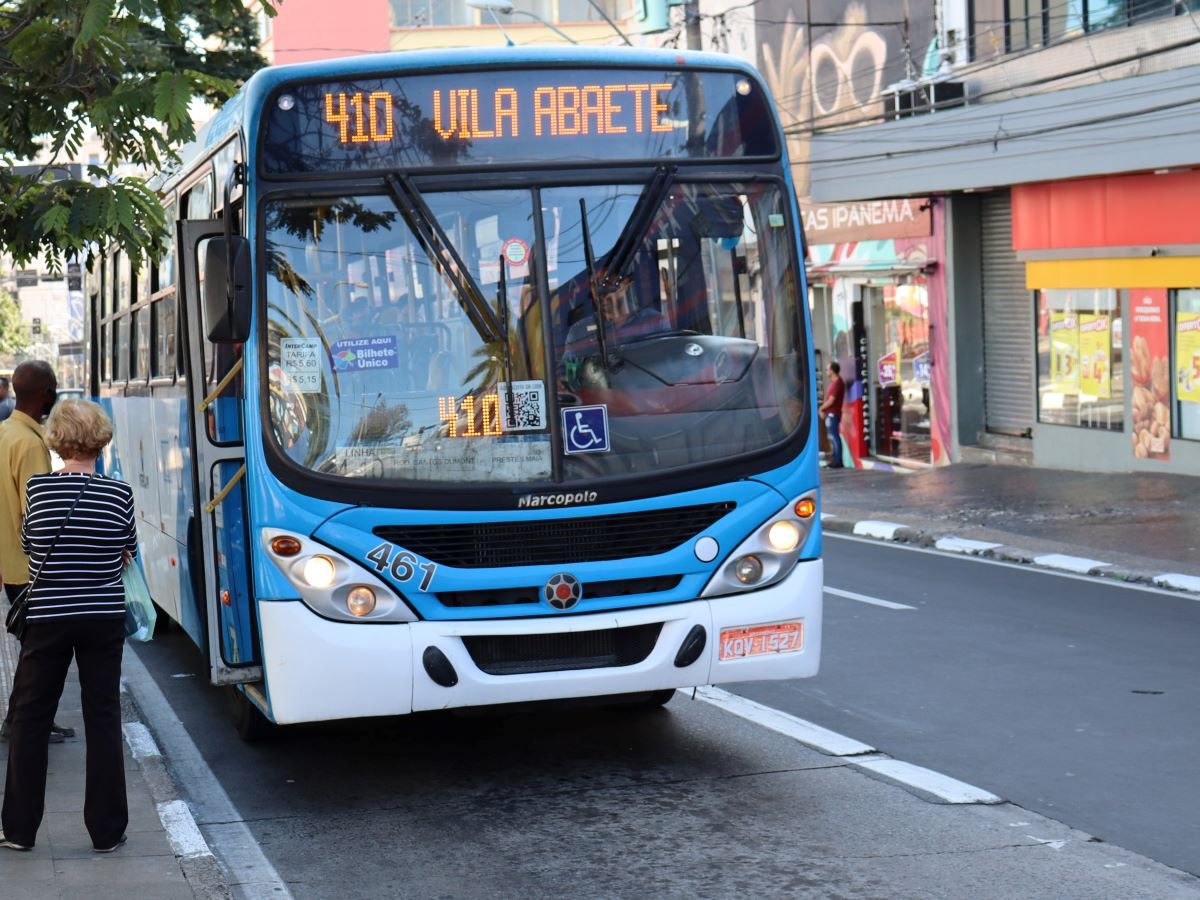 Linha liga o Jd. San Diego ao Centro e passa pela Rodovia Santos Dumont 