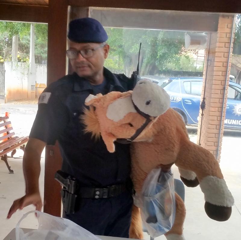 Jogos e brinquedos chegaram a 120 crianças