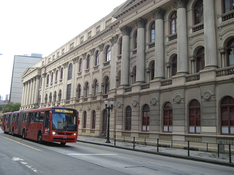 Sistema BRT em Curitiba