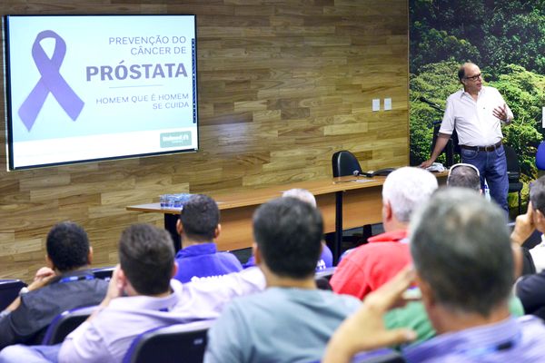 Médico explicou riscos e medidas de combate ao câncer de próstata