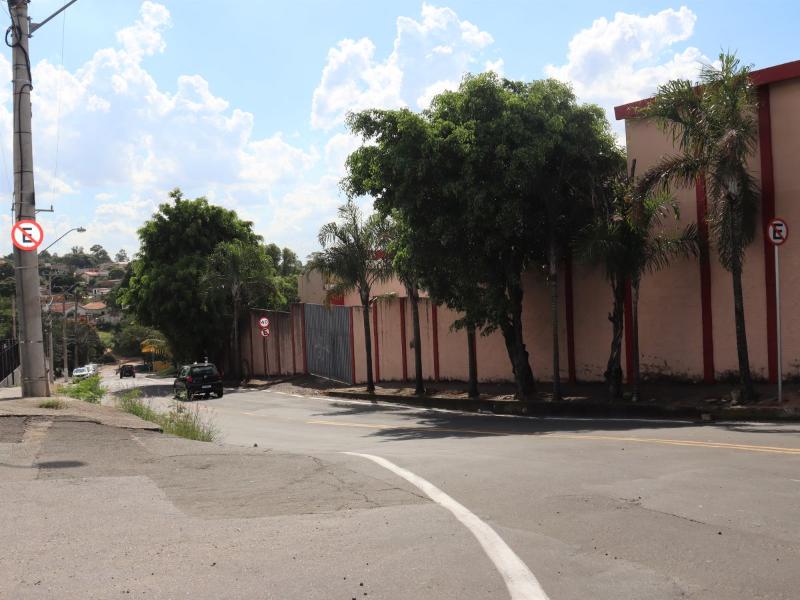 Trecho da via Antero Patrício Silvestre terá tráfego em direção ao Parque Industrial Lisboa