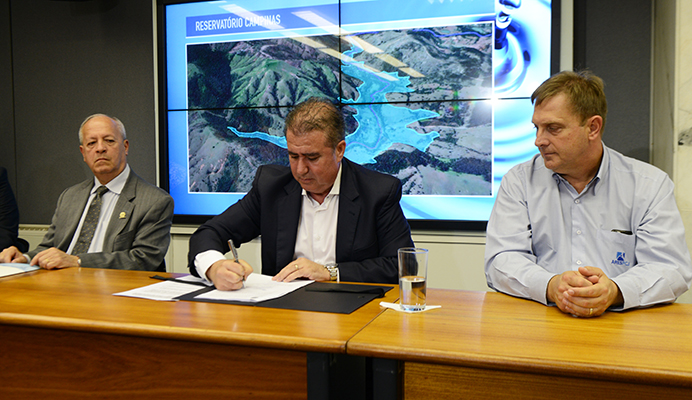 Decreto de desapropriação foi assinado pelo prefeito