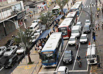 Emdec promoverá mudanças no trânsito e transporte da área central, no domingo, para Parada LGBT