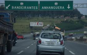 Entroncamento das rodovias Bandeirantes e Anhanguera