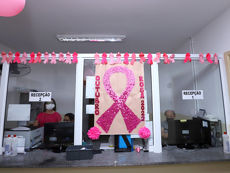 Além da ação na Praça da Concórdia, nove centros de saúde terão programação especial do Outubro Rosa neste sábado