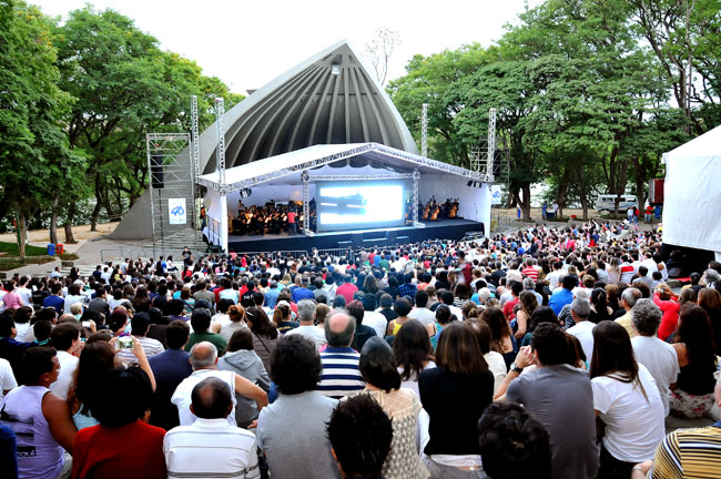 Público lotou a Concha Acústica