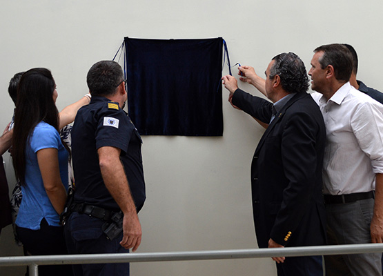 Descerramento da placa marcou inauguração