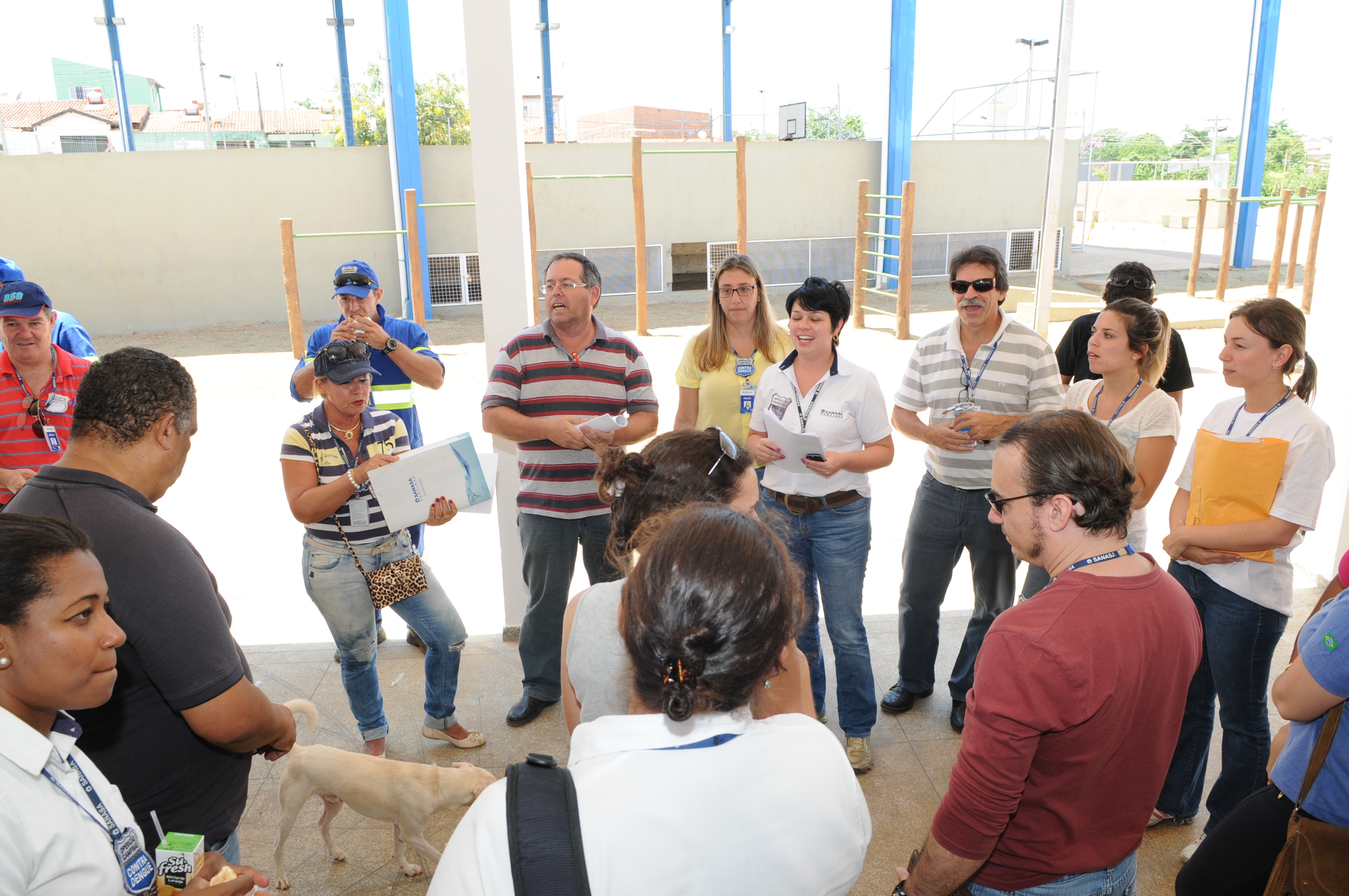 Comunidade recebeu orientação e material da campanha