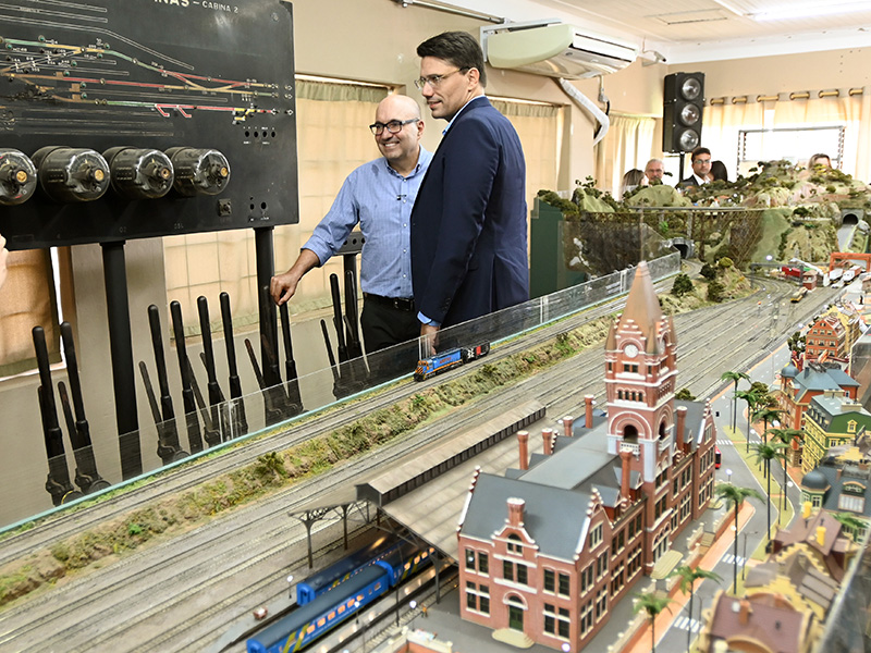 Prefeito e secretário estadual de Parcerias em Investimentos, Rafael Benini