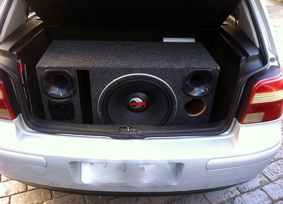 Outro veículo apreendido