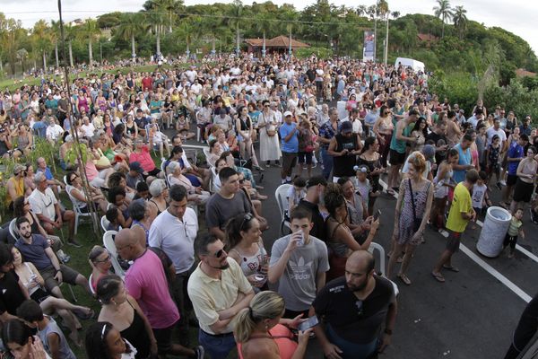 Repertório do concerto misturou músicas clássicas e populares