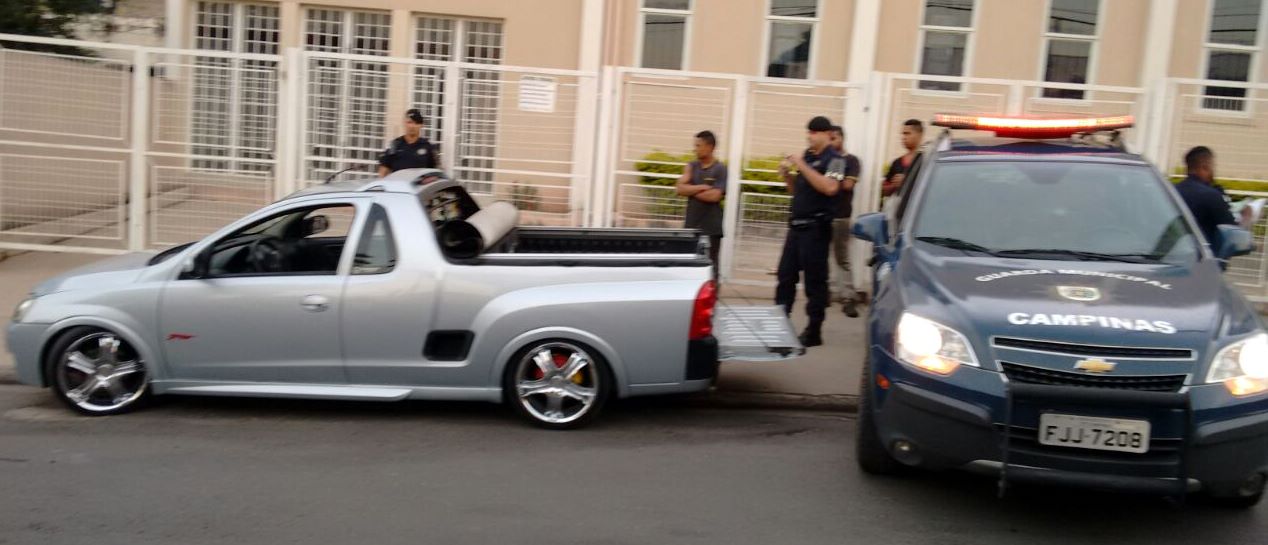 Agentes da GM foram acionados e apreenderam o carro