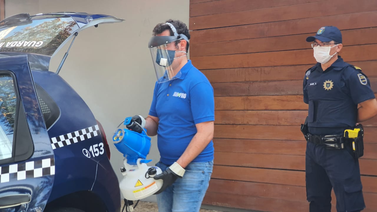 Houve escala para que carros fossem levados para limpeza