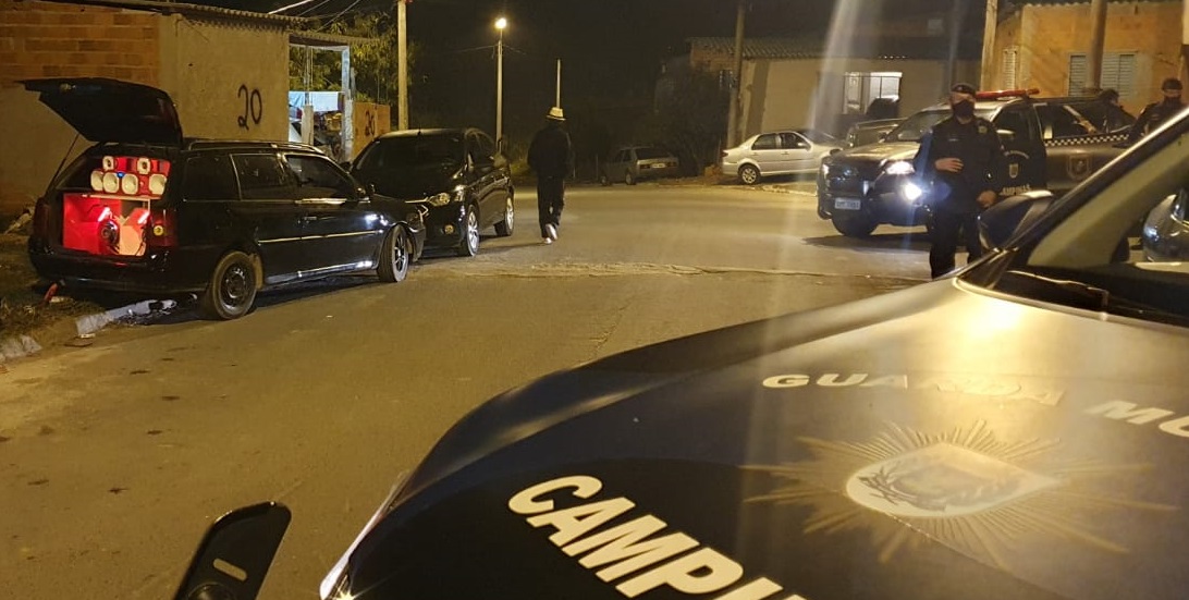 Ocorrências foram registradas em vários bairros da cidade