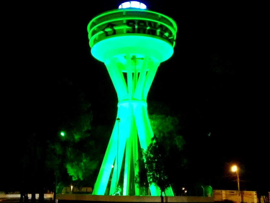 Reservatório do Alto Taquaral  iluminado com a cor verde