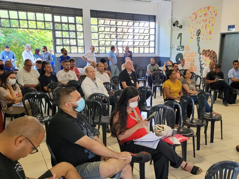 Moradores, representantes de bairros e organizações encaminharam pe