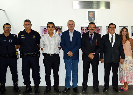 Secretário e homenageados