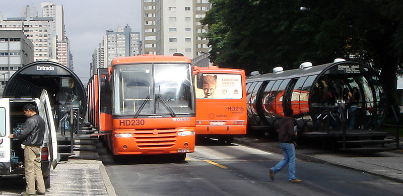 Sistema BRT em Curitiba