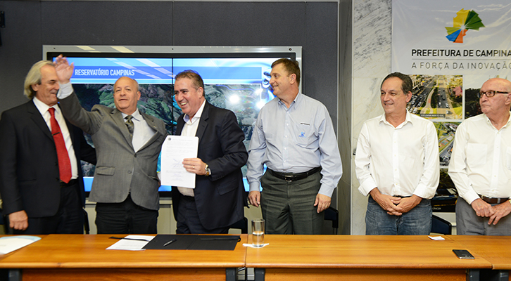 Presidente da Sanasa deu vivas a Campinas na solenidade