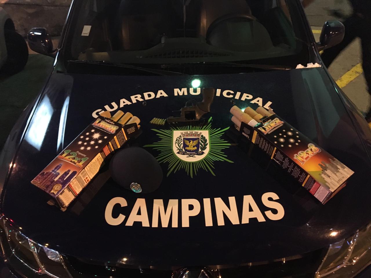 GM recolheu o material e o encaminhou ao plantão policial no 1º DP 