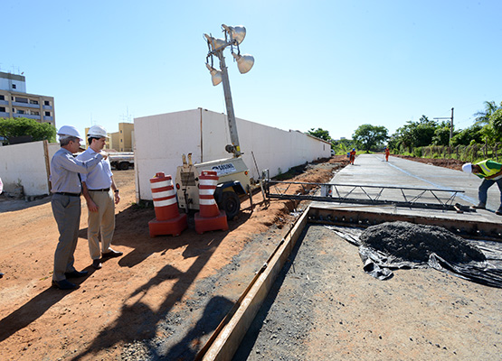Concretagem começou nesta terça-feira