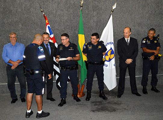 ... da população são considerados na escolha dos homenageados