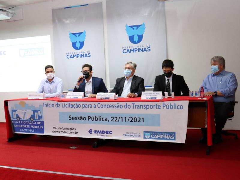 Sessão teve participação de dirigentes da Setransp e Emdec, vereadores e técnicos