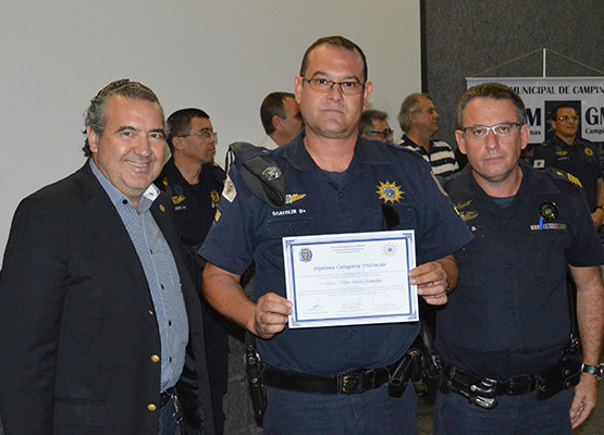 Diplomas reconheceram dedicação ao dever