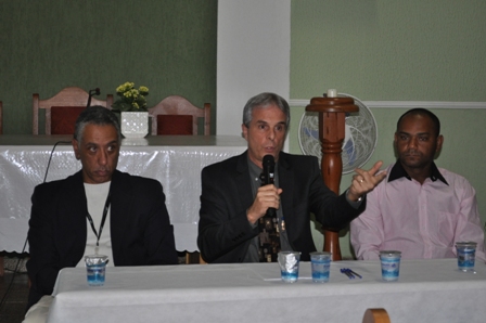 Autoridades e moradores debatem questões de transporte e trânsito