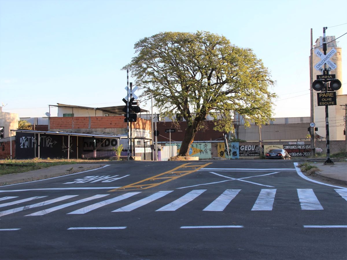 Nova sinalização horizontal é para garantir a travessia segura 