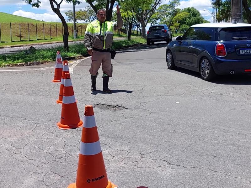 Agentes da Emdec vão implantar a sinalização e monitorar a região