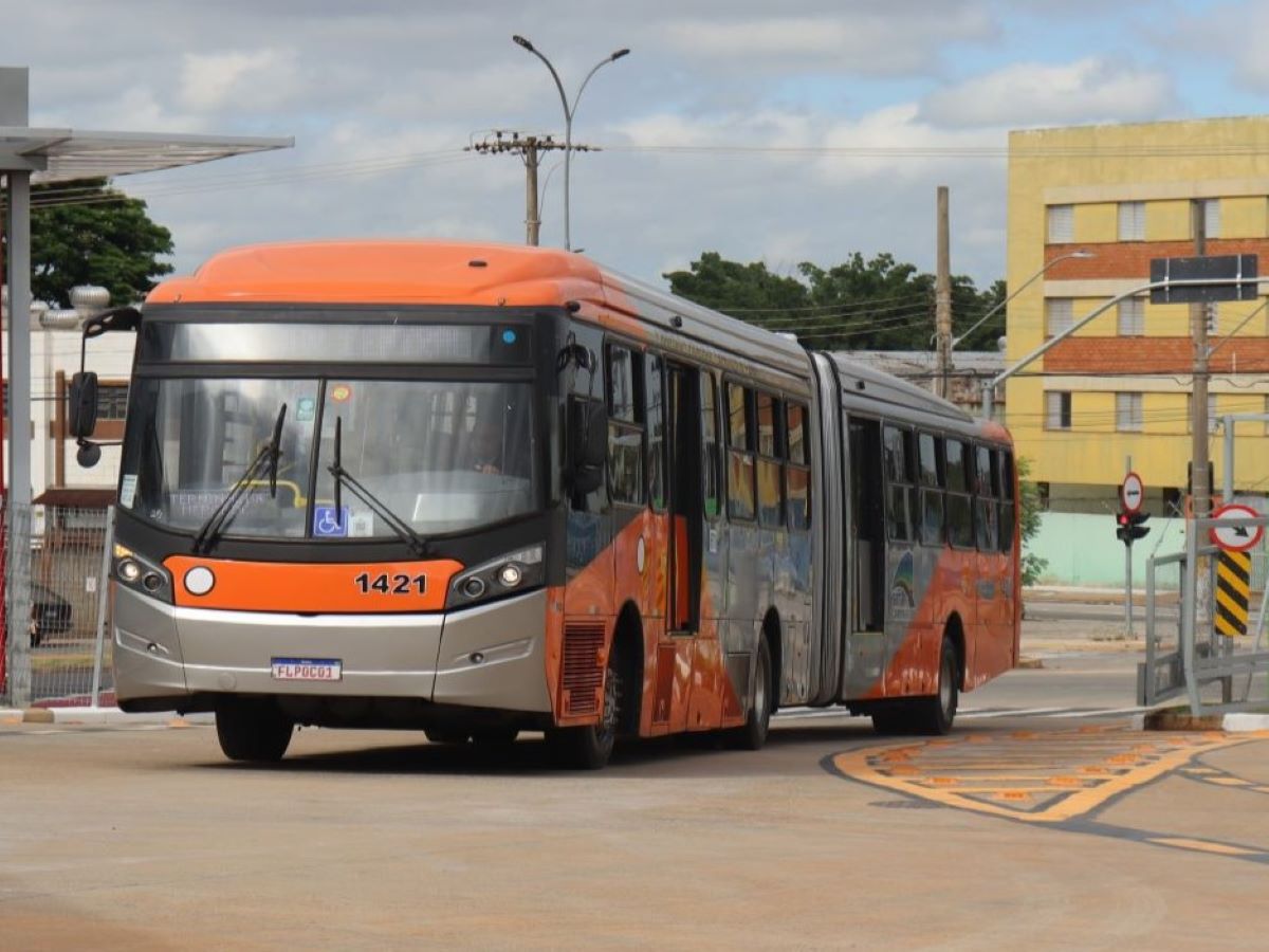 A limpeza, segurança e manutenção das estações e terminais BRT também estão previstas na nova licitação