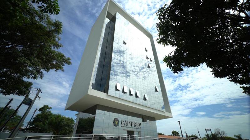 Conselho Deliberativo é composto por 14 membros, sete eleitos pelos servidores, cinco representantes dos servidores ativos e dois dos aposentados/inativos