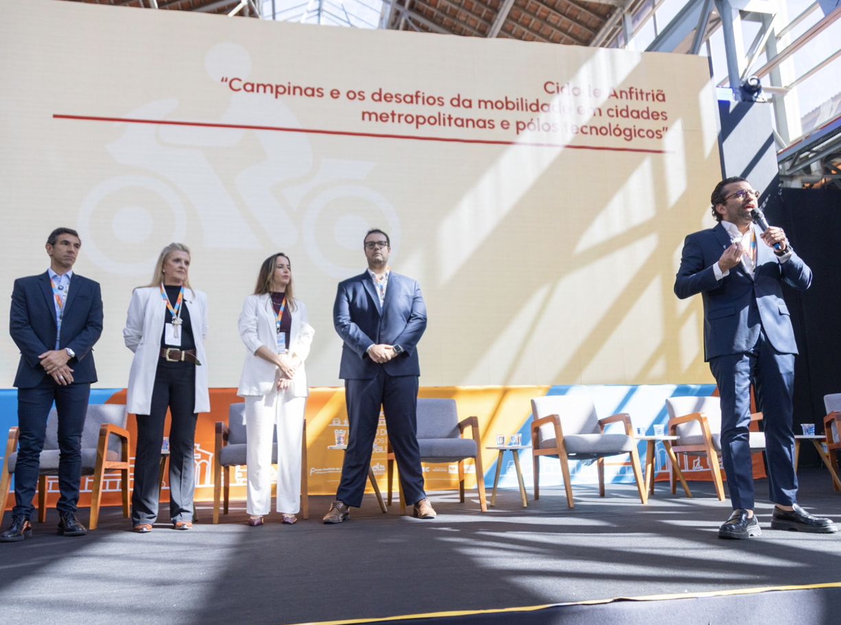 Abertura contou com participação de presidentes de autarquias e secretários municipais
