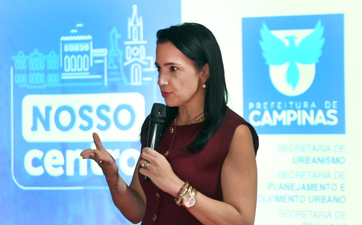 Secretária de Urbanismo, Carolina Baracat, apresentou a nova proposta da lei