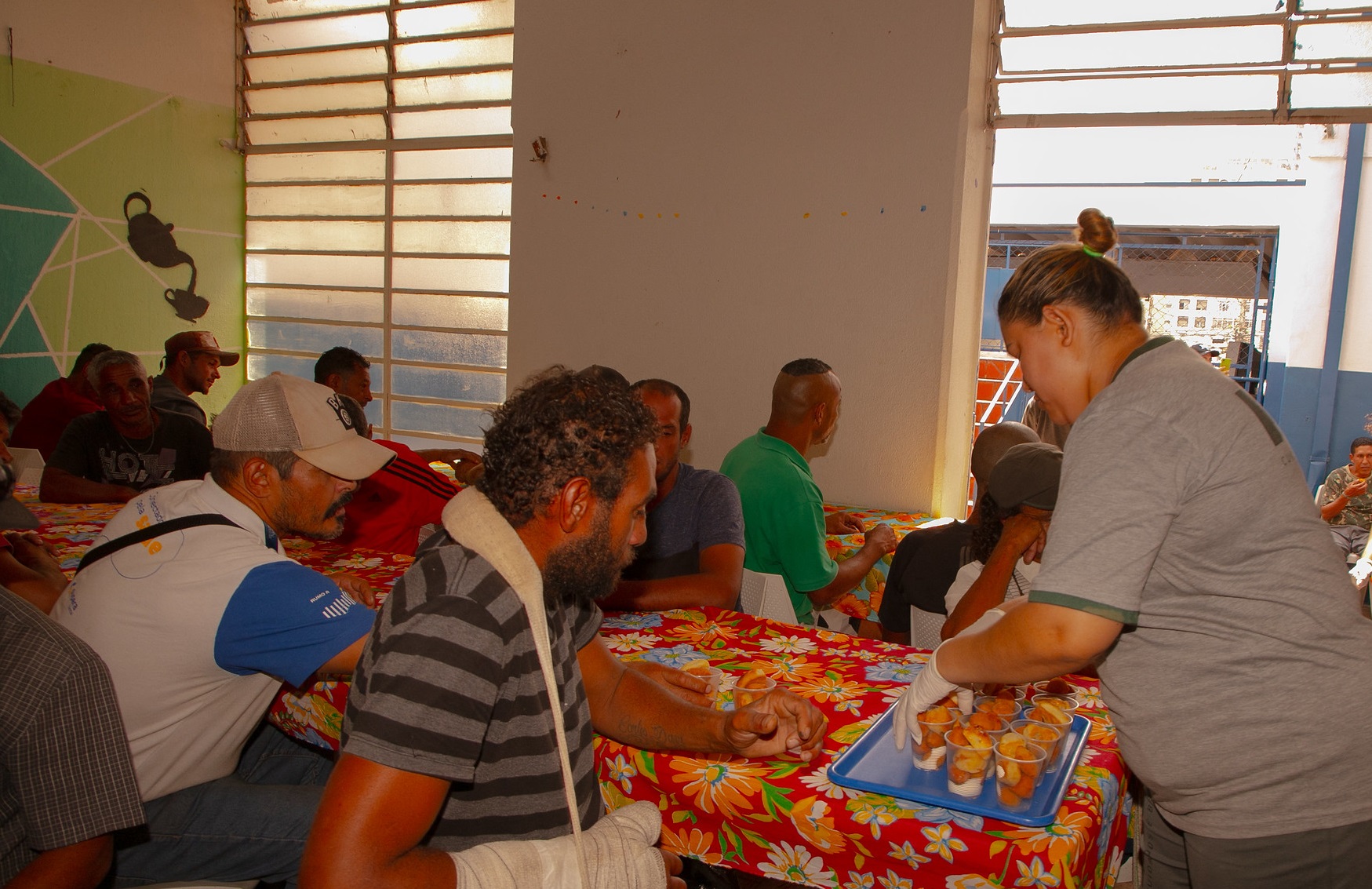 Os Centros Pop promovem atividades socioeducativas e também voltadas ao fortalecimento de vínculos das pessoas em situação de rua