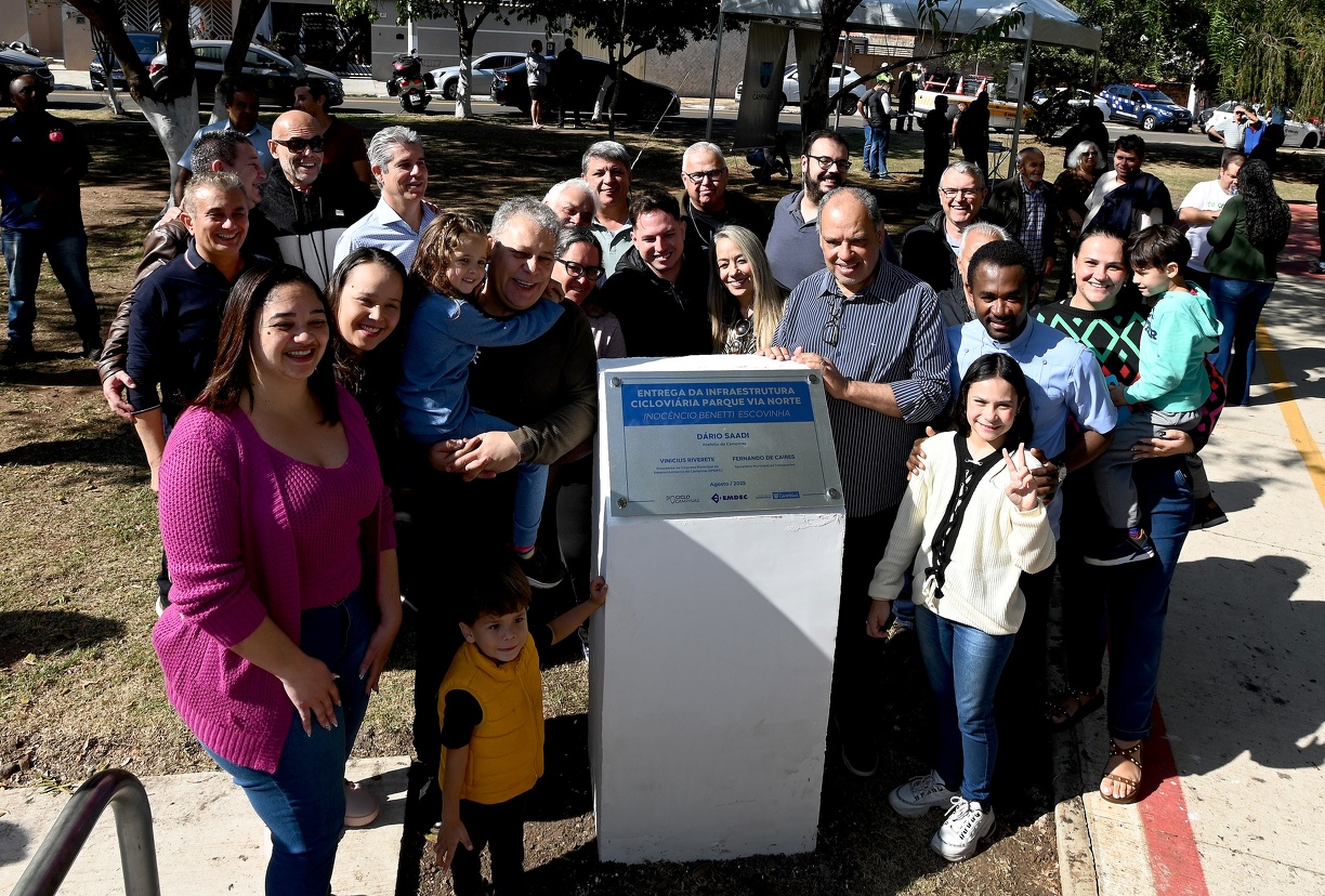 A ciclovia recebeu o nome de Inocêncio Benetti, conhecido como “Escovinha”, que faleceu em 2020 e foi um dos moradores mais antigos do bairro 