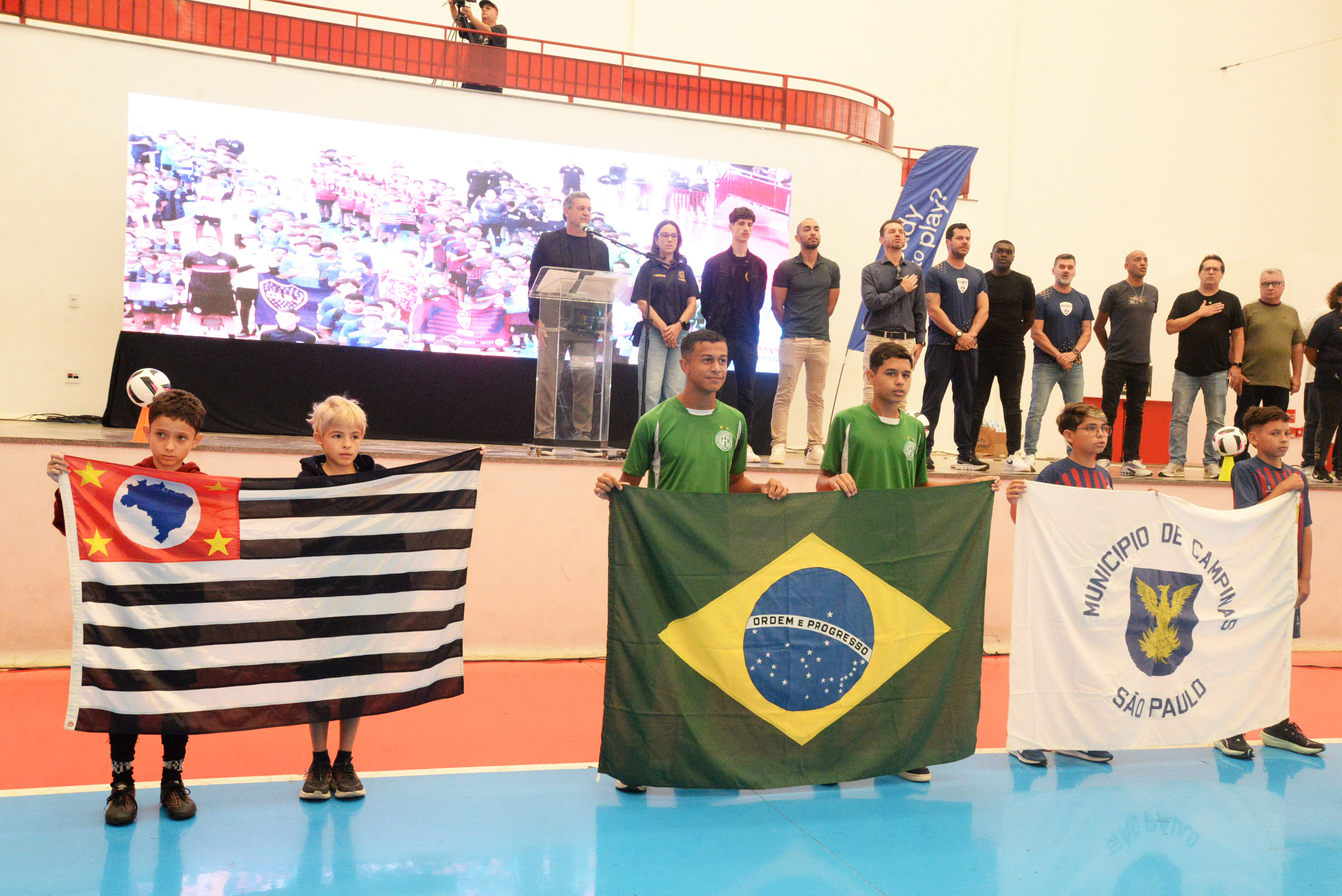 A 16ª edição do Campeonato Municipal de Futebol de Base, em Campinas, entra na fase eliminatória com a classificação de 48 equipes; edição deste ano reforça o caráter educativo e inclusivo