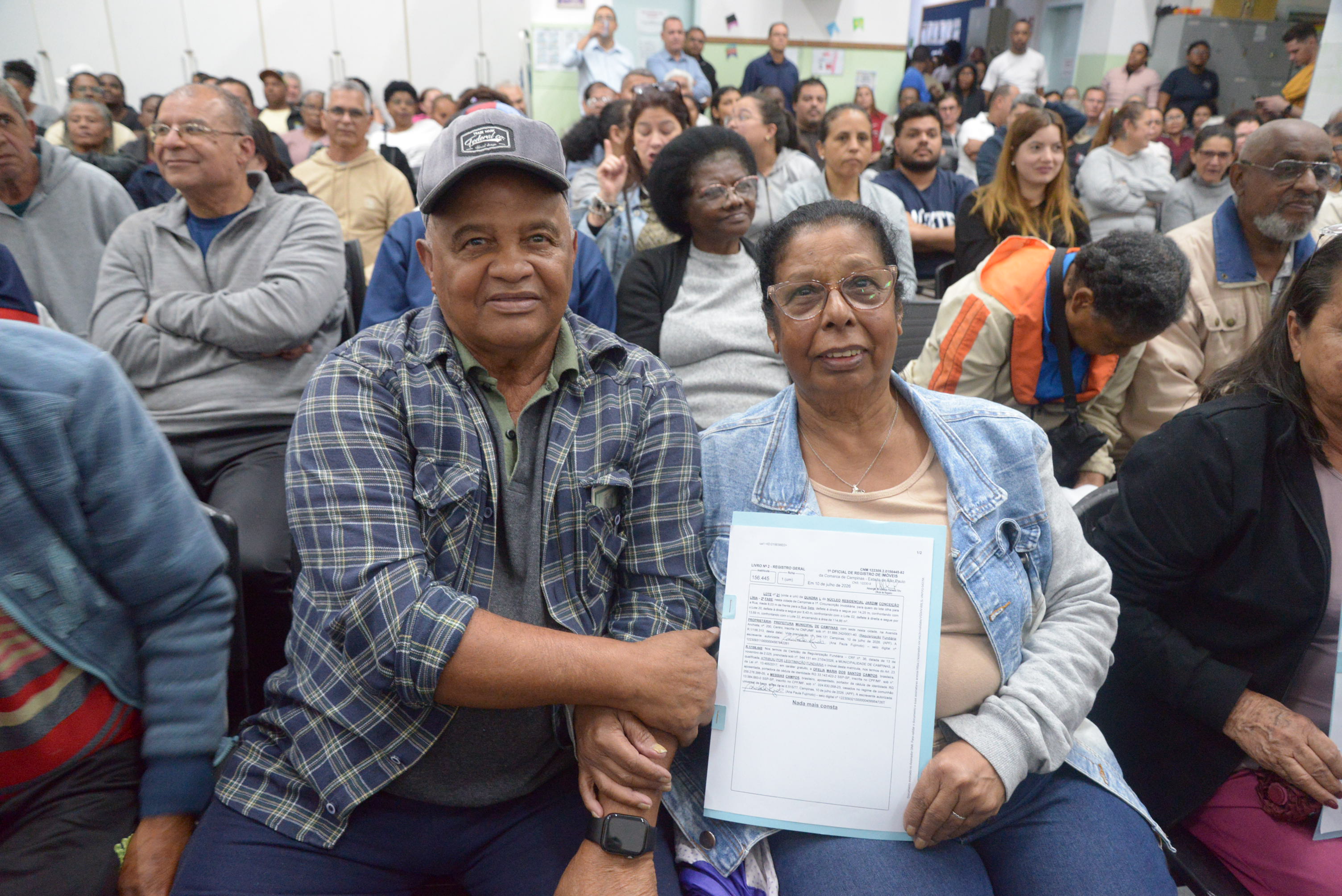 Entrega representa o fim de uma espera de mais de 65 anos para muitas famílias 