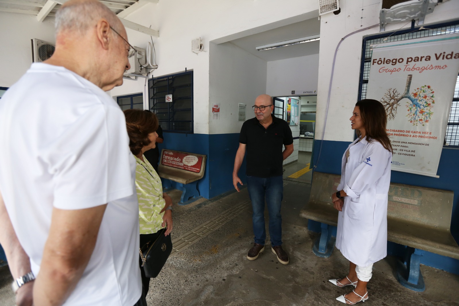Centro de Saúde da Vila Ipê registrou bastante movimento na manhã deste sábado