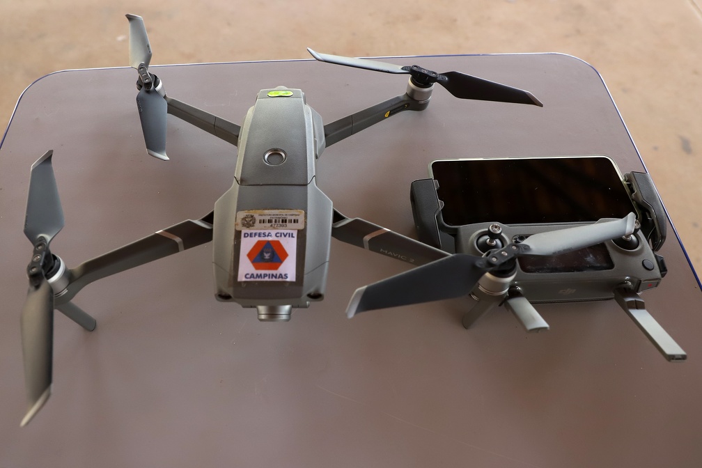 Objetivo do treinamento é capacitar os participantes para o uso profissional de drones, com temas como operação, planejamento de voos, normas técnicas e boas práticas