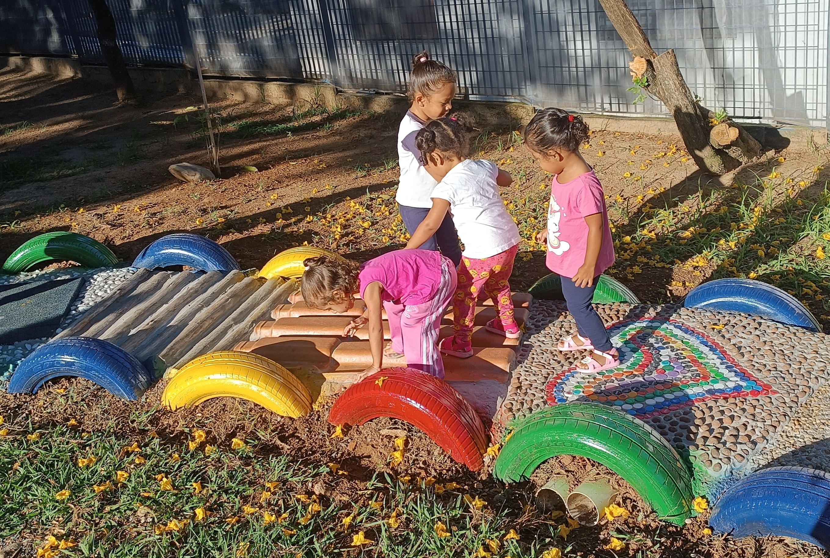 Jardim sensorial no CEI Maria Antonina Mendonça de Barros